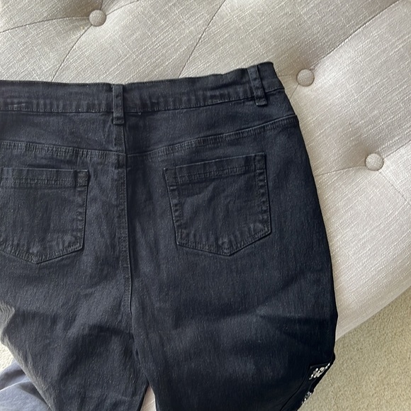DG2 by Diane Gilman black jeans with rhinestone details - Picture 11 of 11